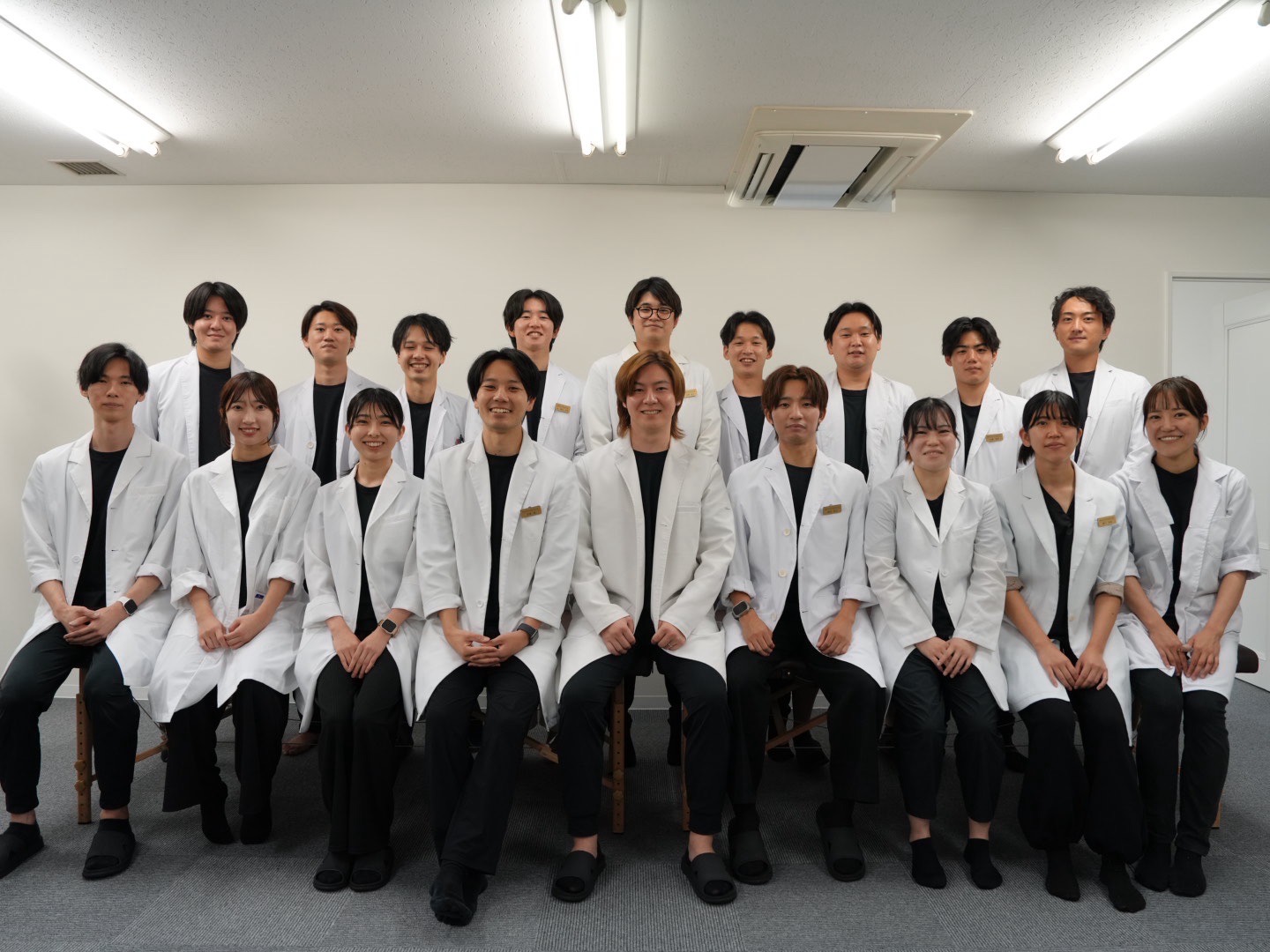 未経験者でも<br class="md:hidden">１ヶ月でデビュー